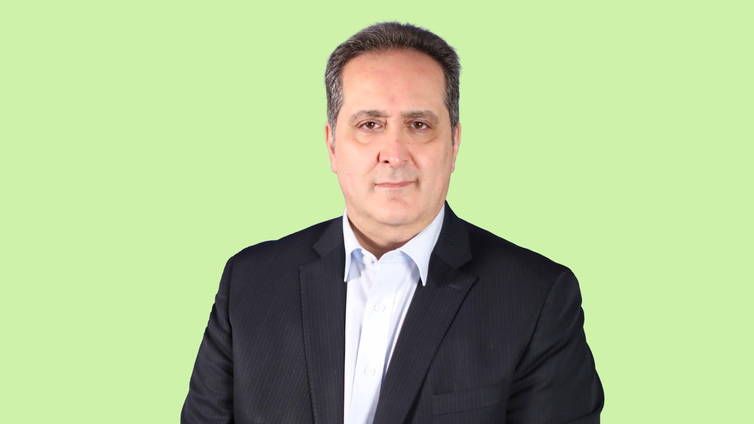 آراسب احمدیان